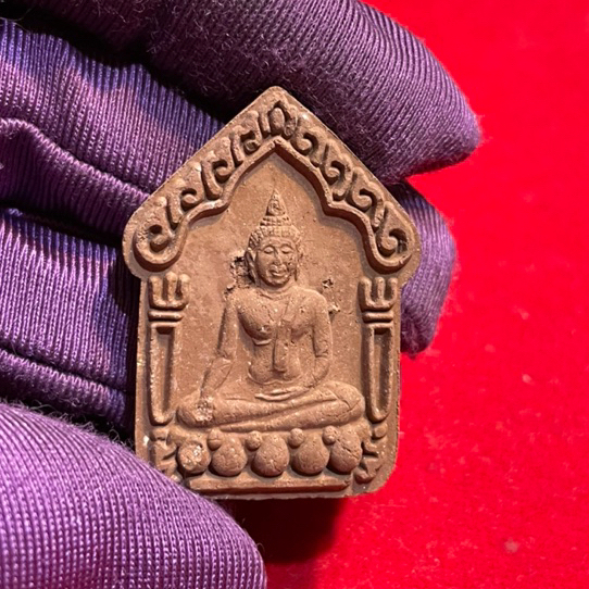 พระขุนแผนเนื้อชานหมาก หลวงปู่ทิม วัดพระขาว สร้างปี 2540 